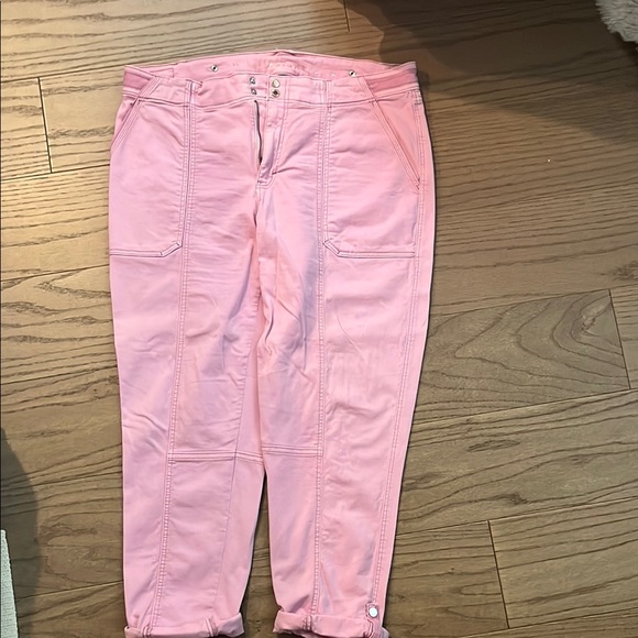 White House Black Market Pink Cropped or straight cargo style Pants - Picture 3 of 11